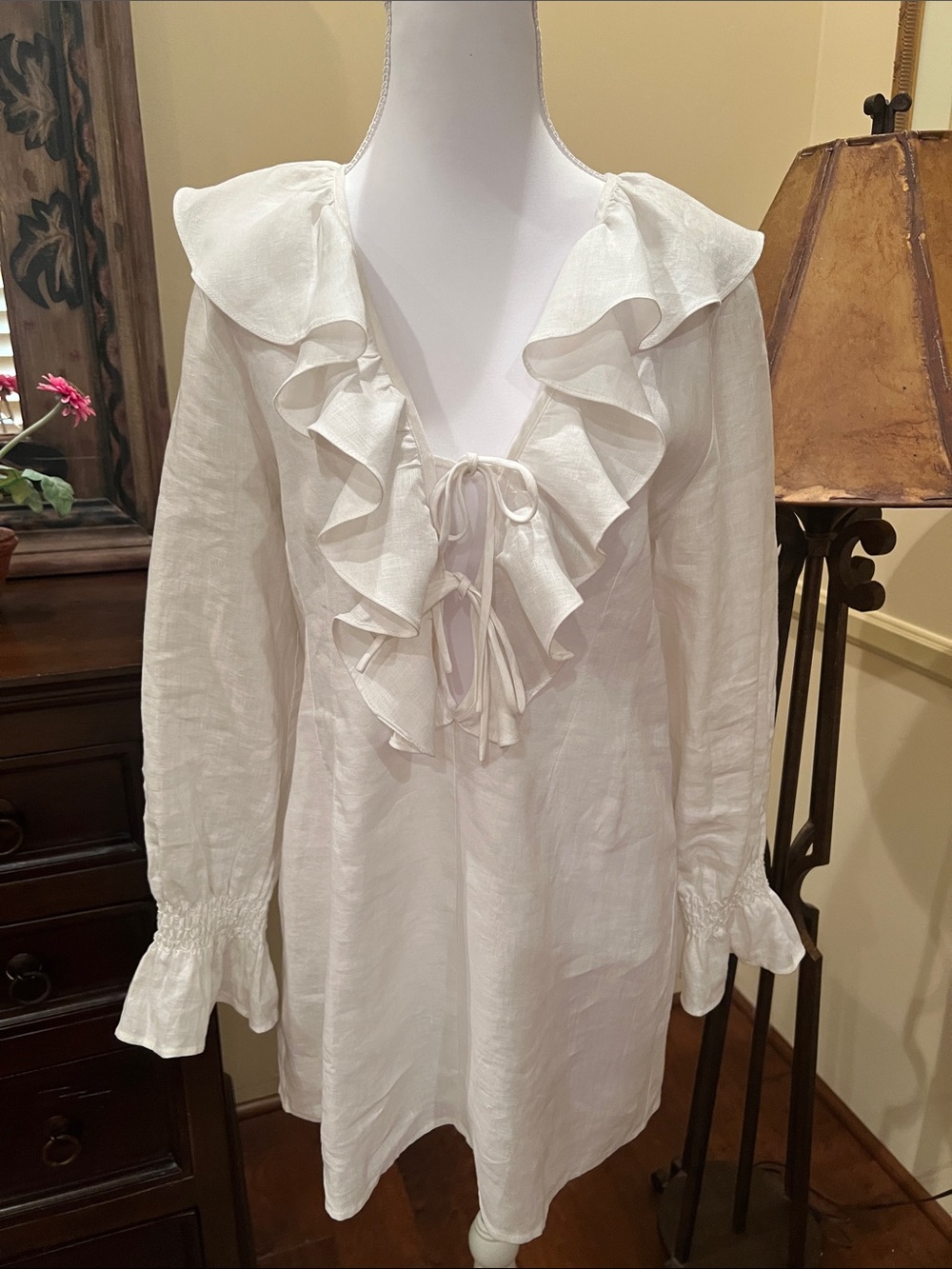 Verge Girl White Ruffle Tie-Front Long Sleeve Tunic Blouse